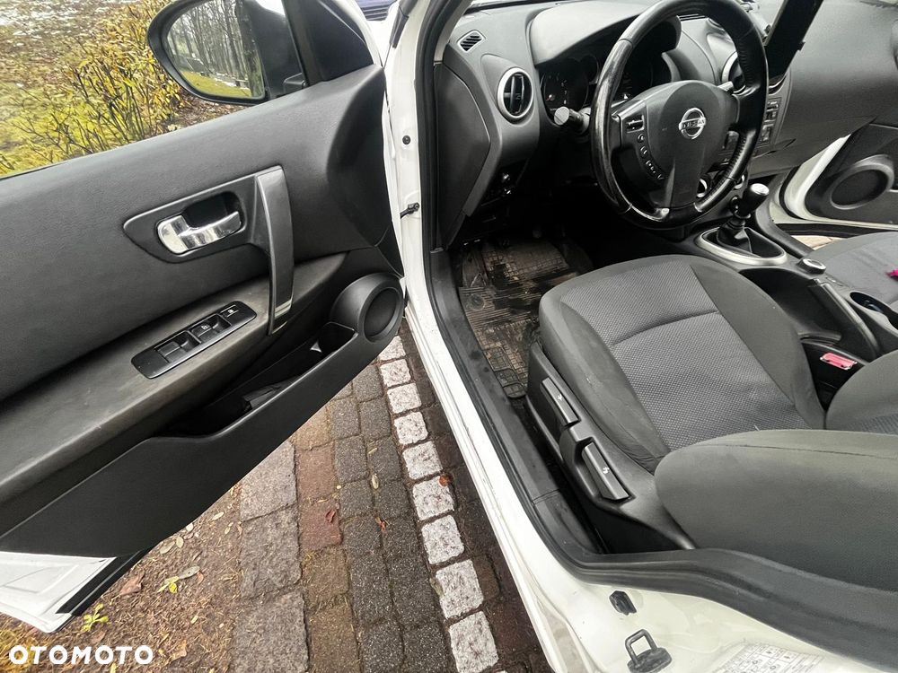 Nissan Qashqai+2 2.0 4x4 Visia - 8