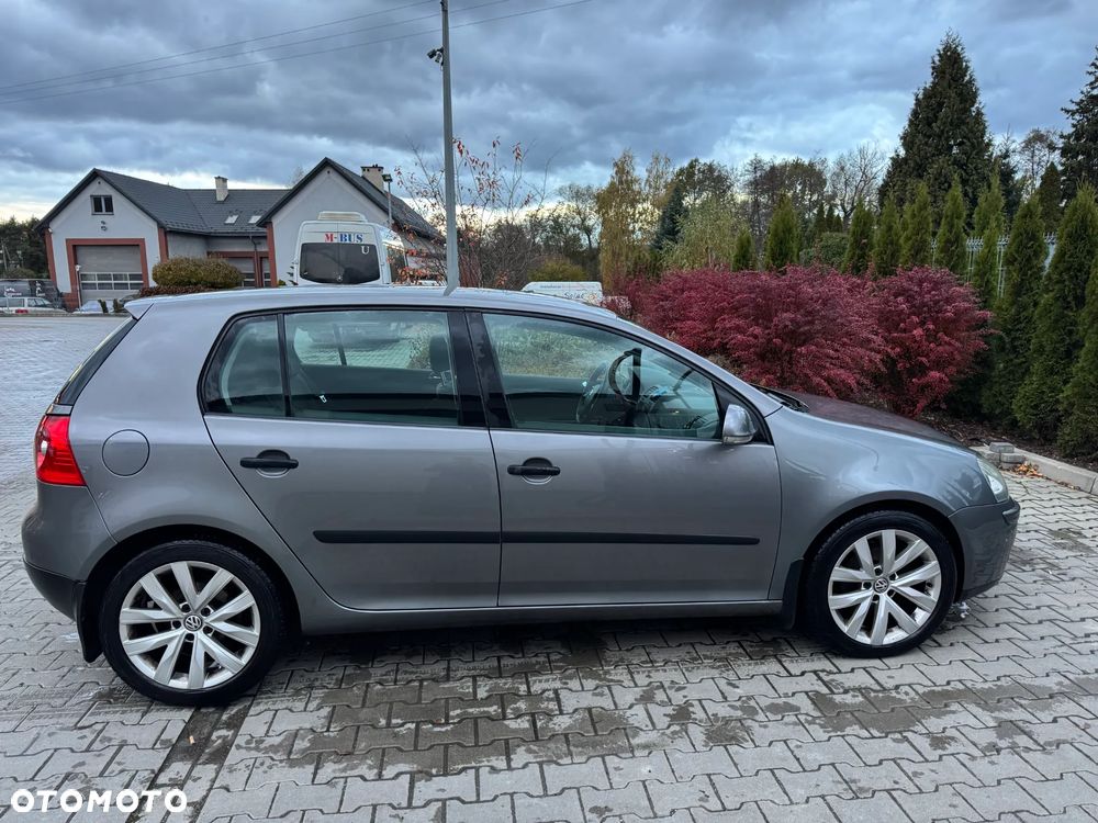Volkswagen Golf V 2.0 TDI Trendline - 3