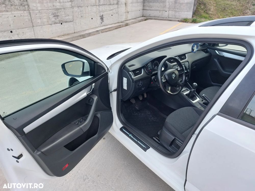 Skoda Octavia 2.0 TDI (Green tec) 4x4 Ambition - 6