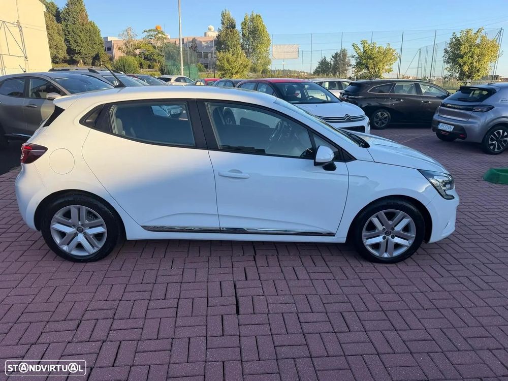 Renault Clio 1.0 TCe Exclusive - 4