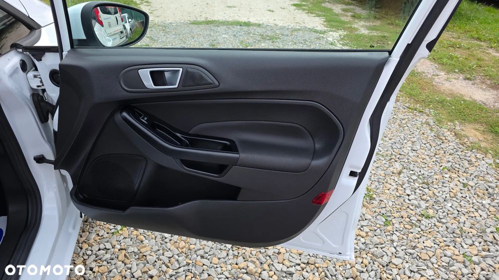 Ford Fiesta 1.25 SYNC Edition - 19