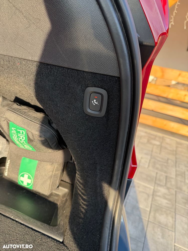 Volvo XC 90 B5 MHEV AWD 5 locuri Inscription - 11