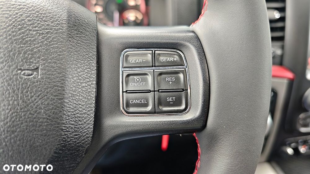 Dodge RAM 1500 5.7 4x4 - 27