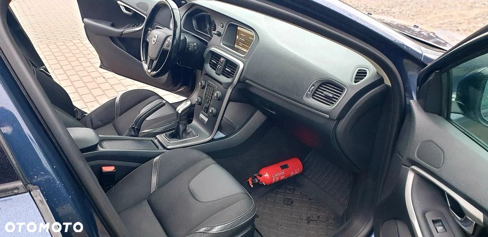 Volvo V40 - 9