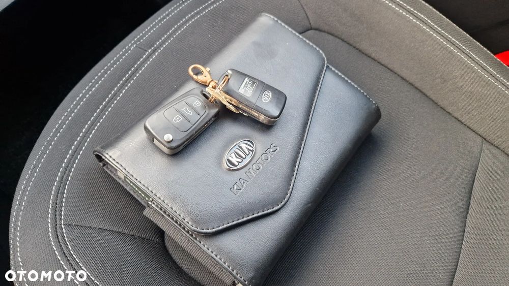 Kia Sportage 1.7 CRDI 2WD Vision - 17