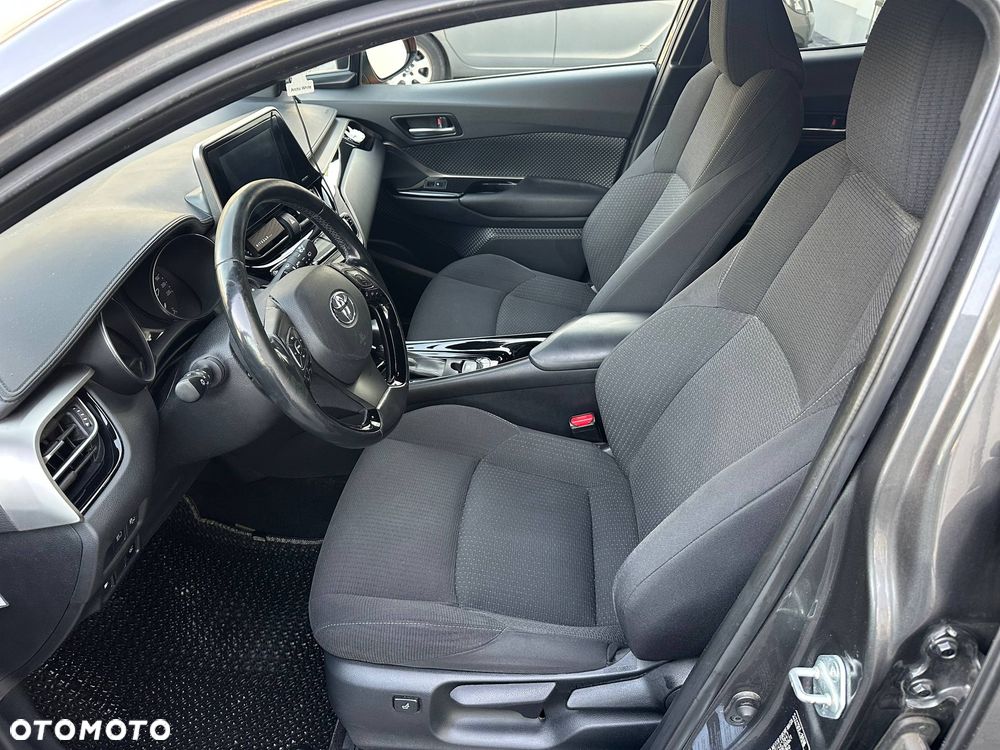 Toyota C-HR - 18