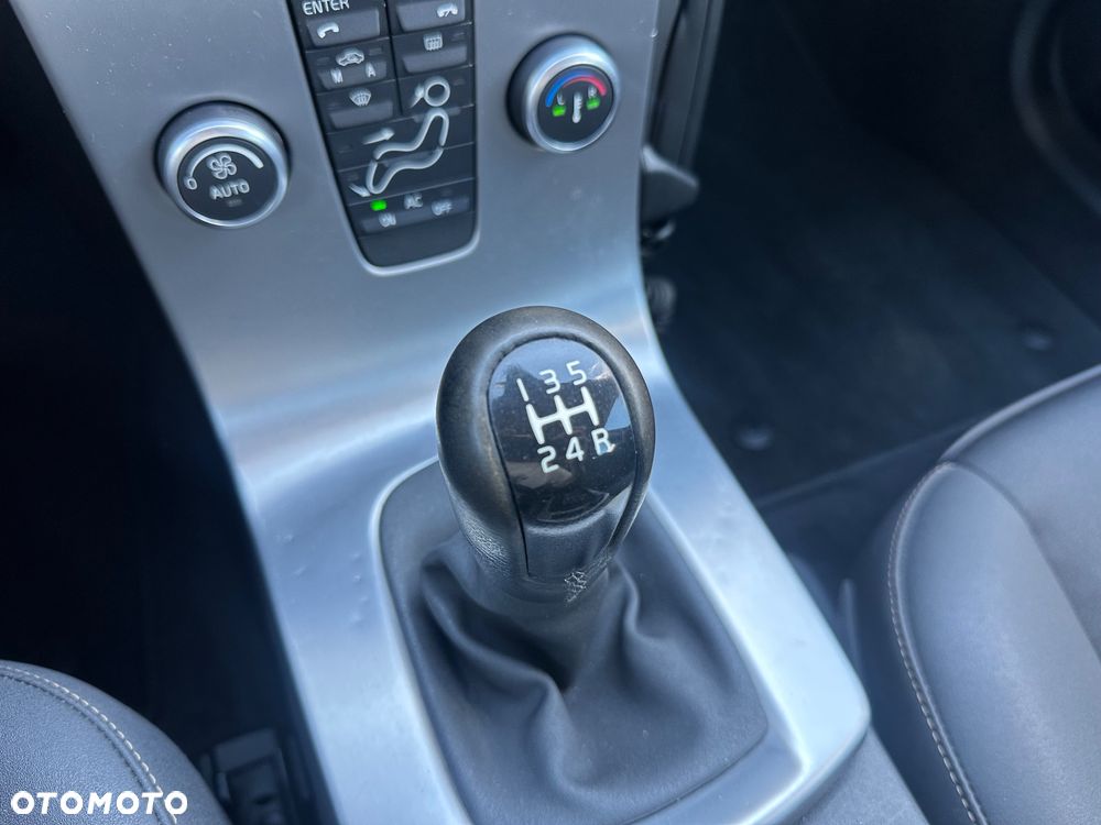 Volvo V50 1.6D DPF DRIVe - 21