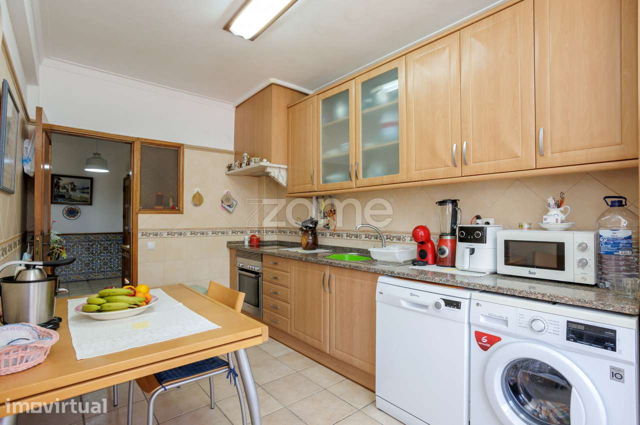 Apartamento T2 + T0, com Quintal em Vale de Milhaços - Grande imagem: 5/55