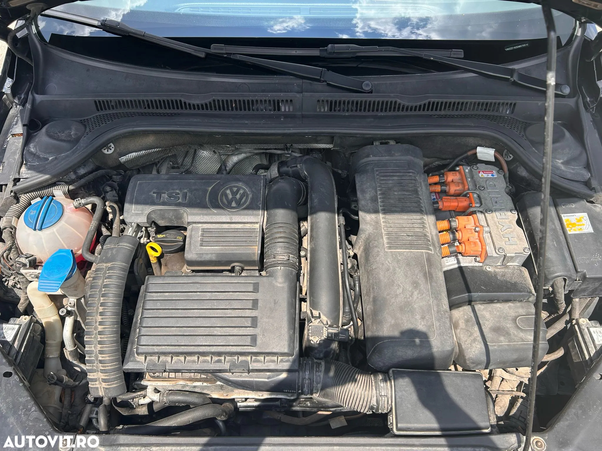 Volkswagen Jetta - 8