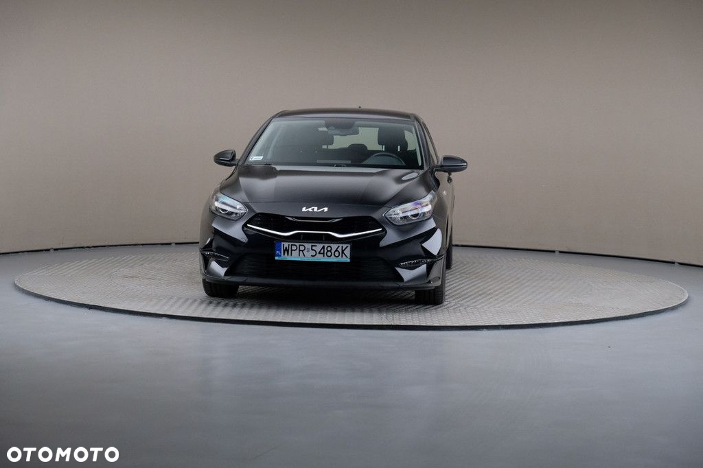 Kia Ceed - 3