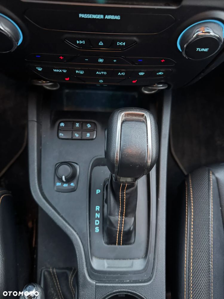Ford Ranger 2.0 EcoBlue 4x4 DC Wildtrak - 11