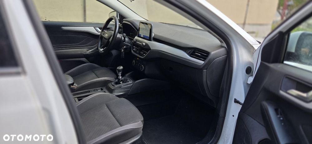 Ford Focus 1.5 TDCi DPF Start-Stopp-System Business - 14