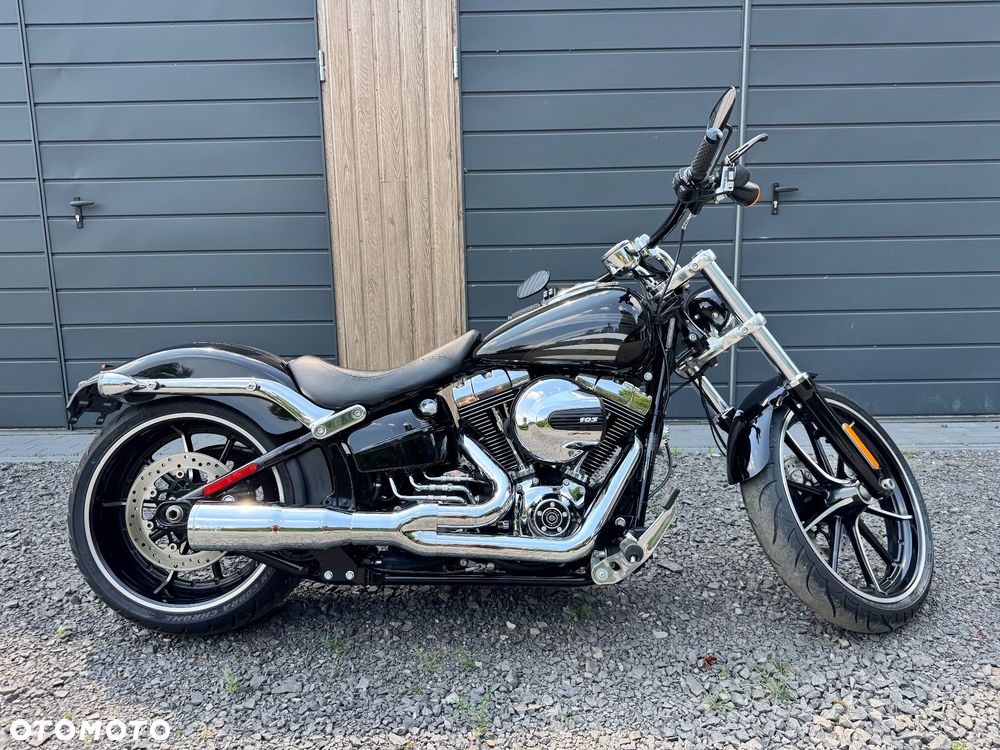 Harley-Davidson FXSB Breakout - 1