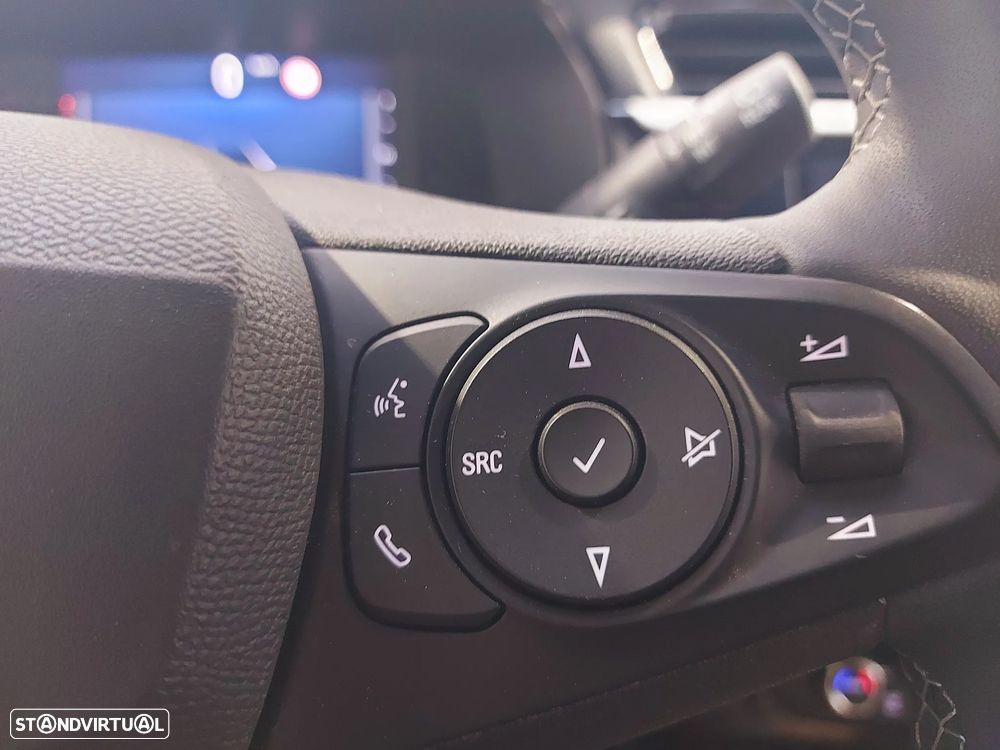 Opel Corsa 1.2 T GS - 25