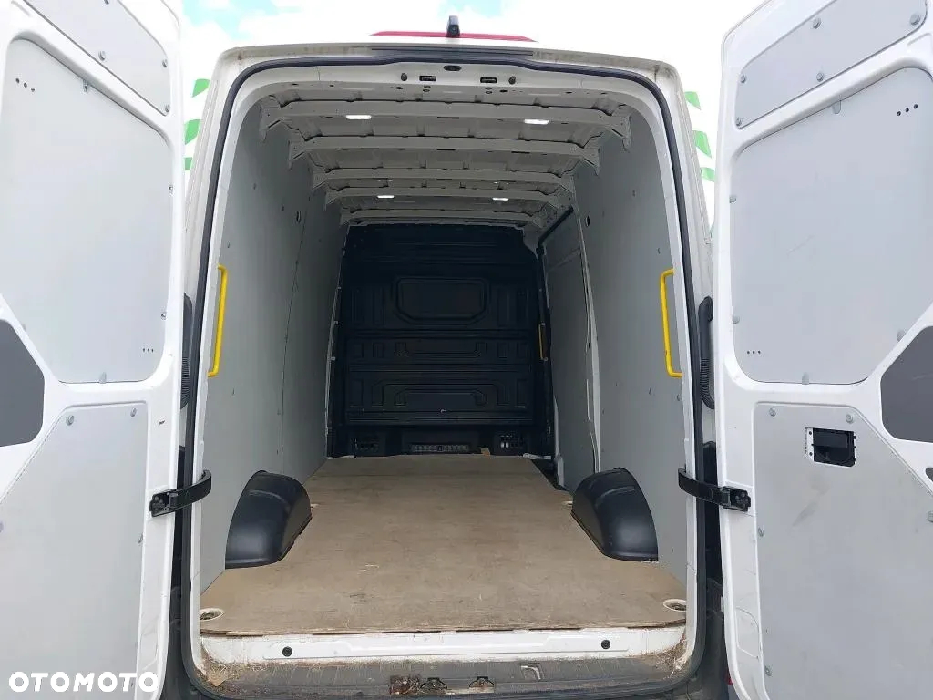 Volkswagen E-Crafter - 32