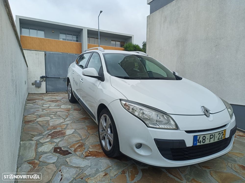 Renault Mégane Sport Tourer dCi 110 FAP Dynamique - 5