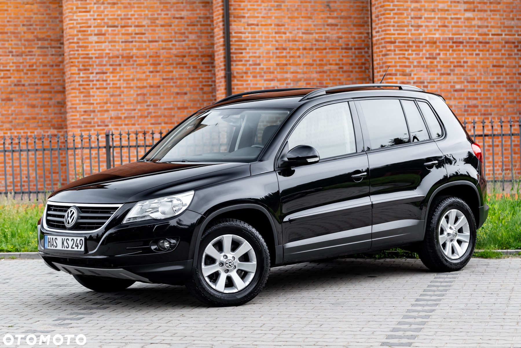 Volkswagen Tiguan - 6