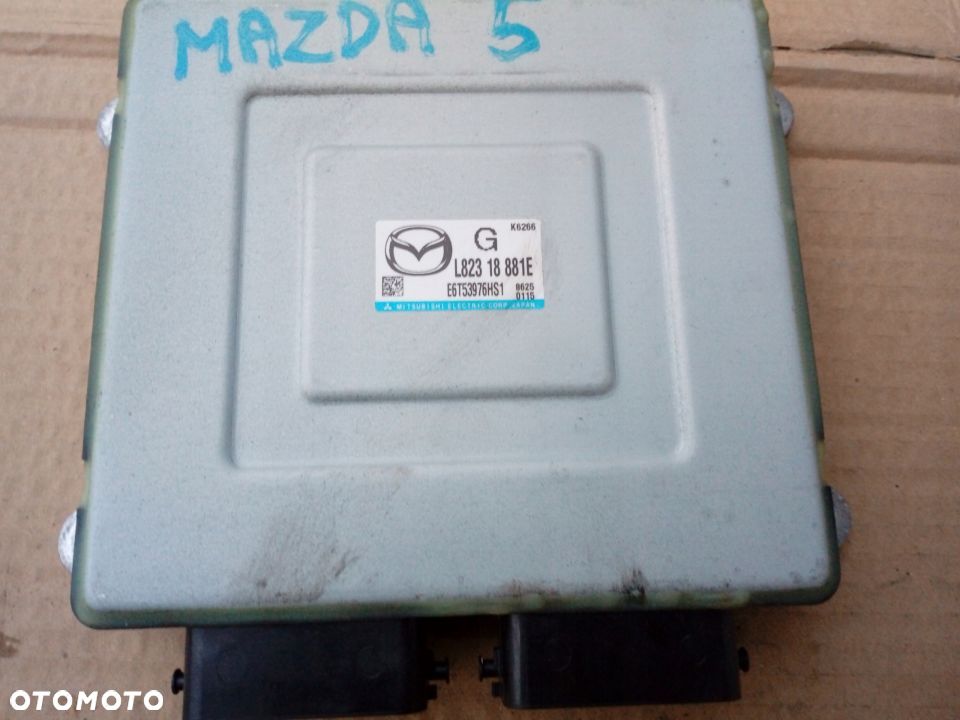 Mazda 5 1.8 16V komputer sterownik silnika L823 - 1