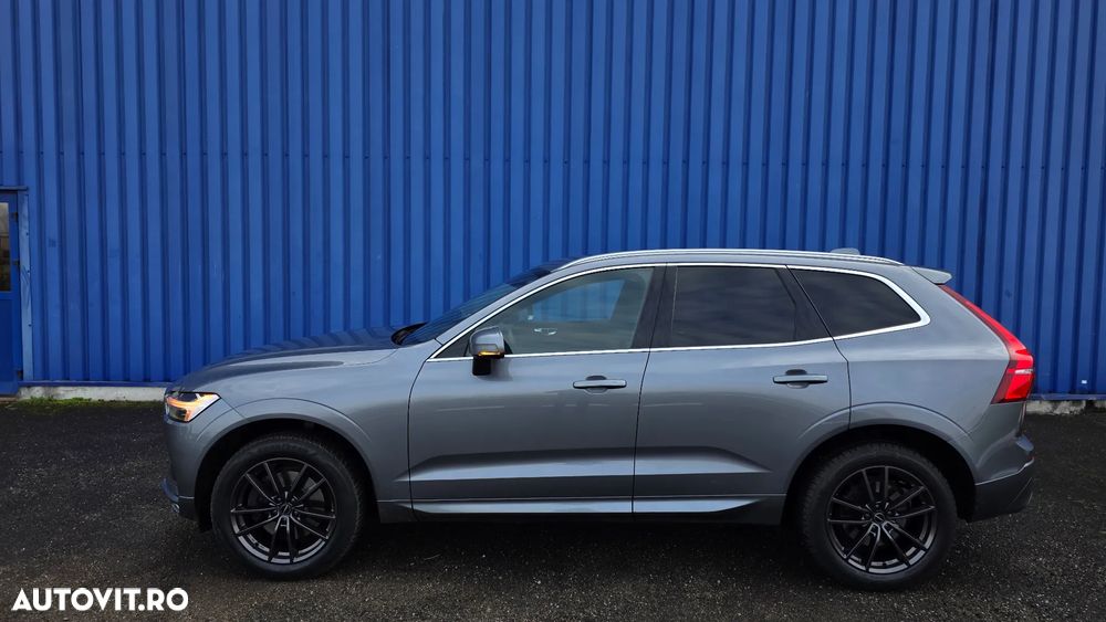 Volvo XC 60 B4 MHEV AT8 FWD Momentum Pro - 21