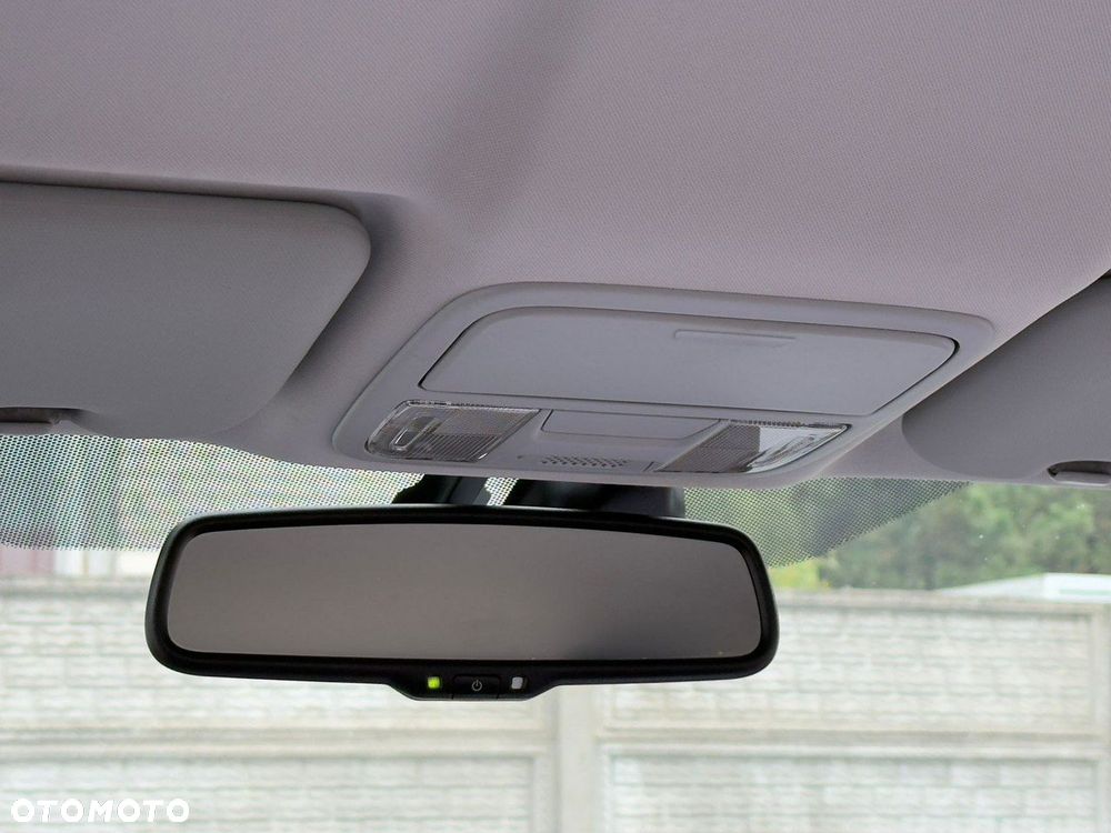 Honda CR-V 2.0i-VTEC Elegance 50 Jahre Edition - 26