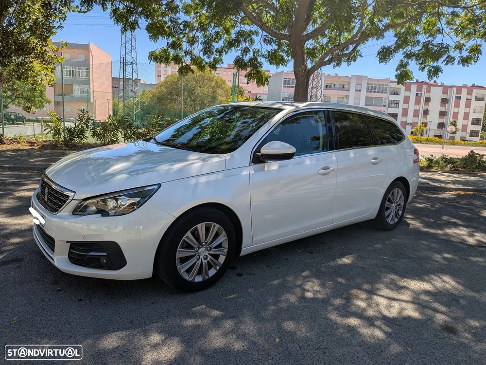 Peugeot 308 1.5 BlueHDi Allure Pack - 4