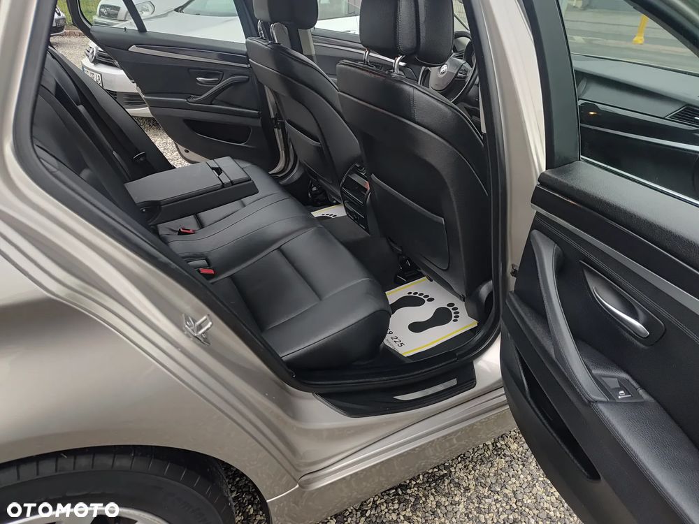 BMW Seria 5 - 27