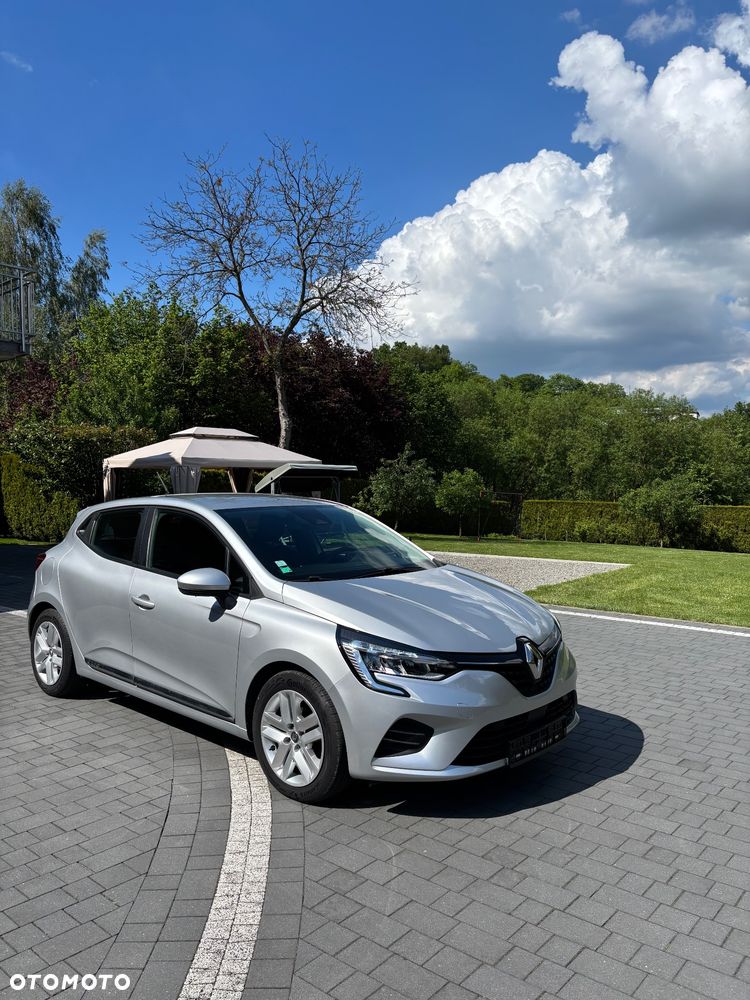 Renault Clio - 10
