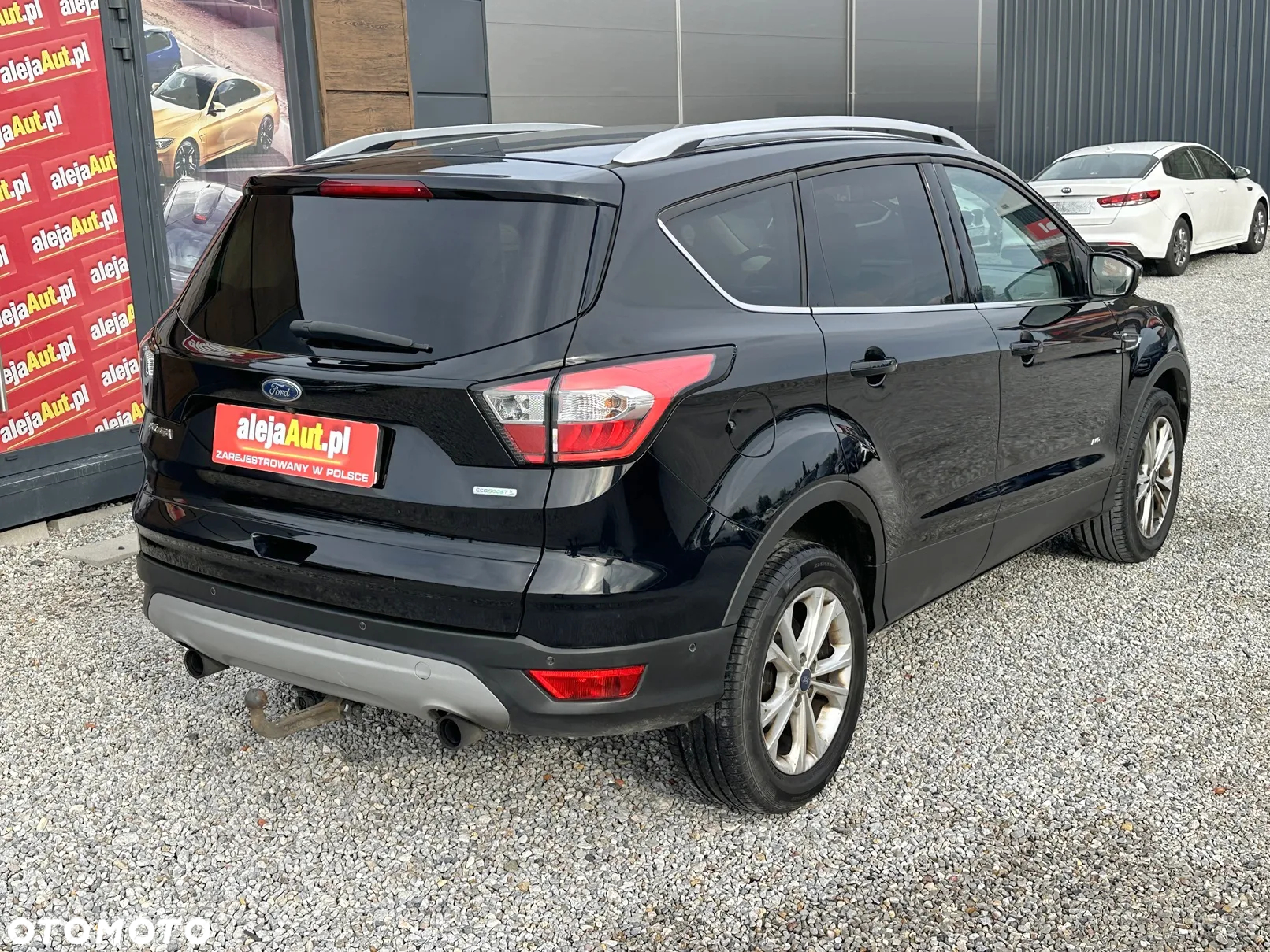Ford Kuga 1.5 EcoBoost 4WD Titanium Plus - 4