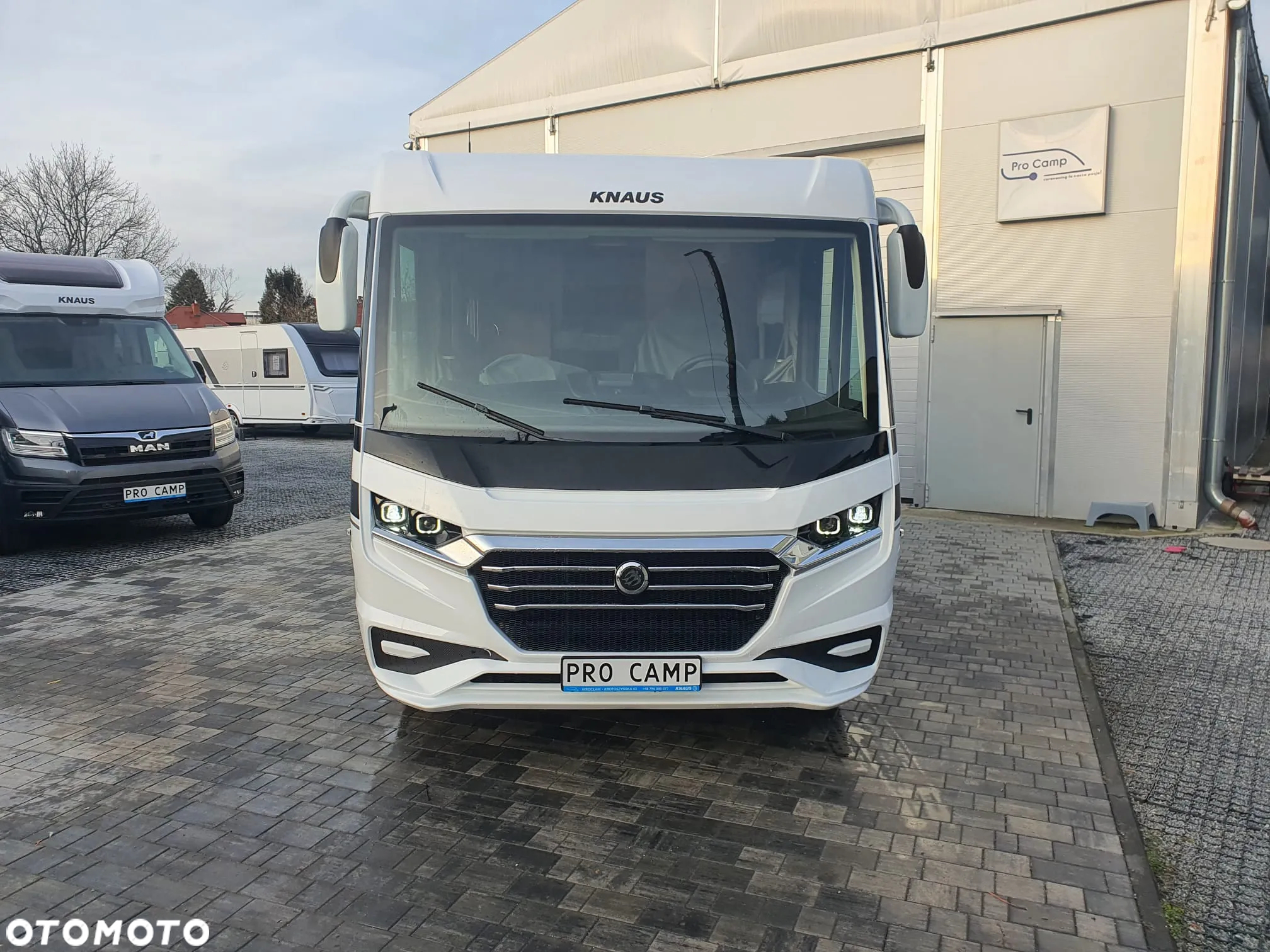 KNAUS LIVE I 650 MEG - 3