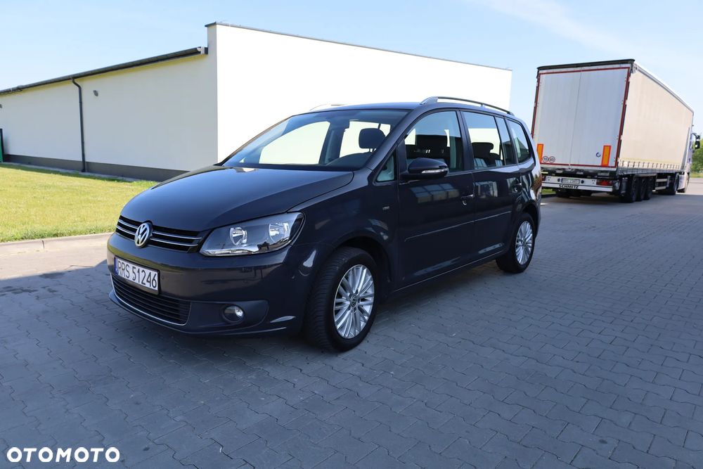 Volkswagen Touran - 3