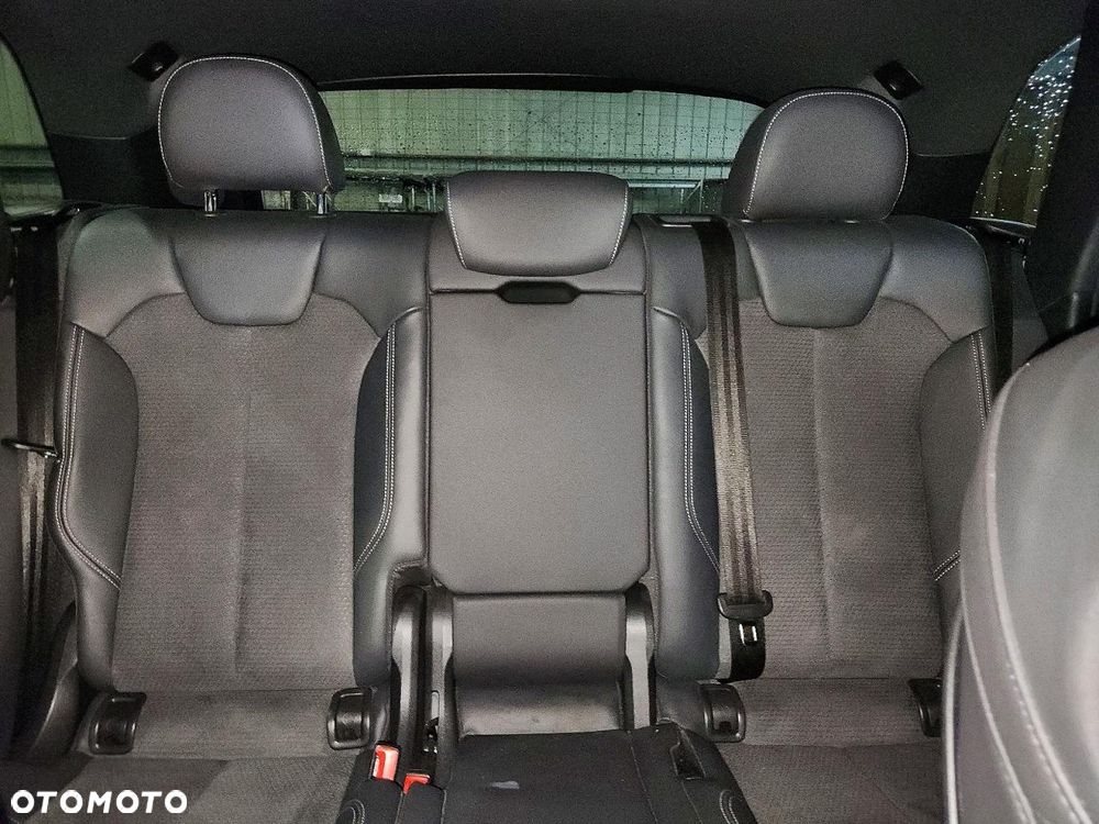 Audi SQ5 - 11