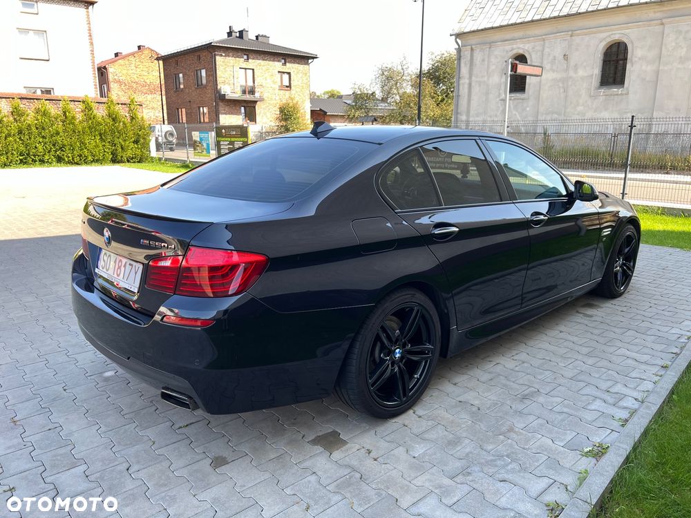 BMW Seria 5 M550d xDrive - 5