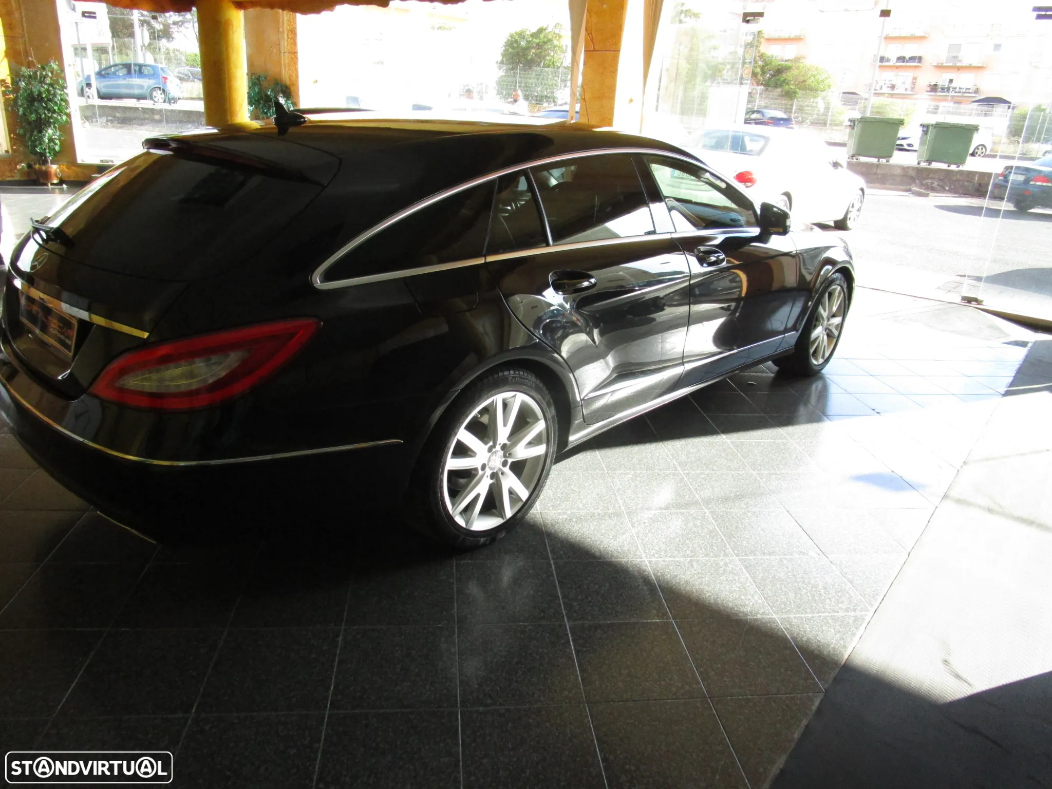 Mercedes-Benz CLS 250 Shooting Brake CDI DPF BlueEFFICIENCY 7G-T Edition 1 - 36