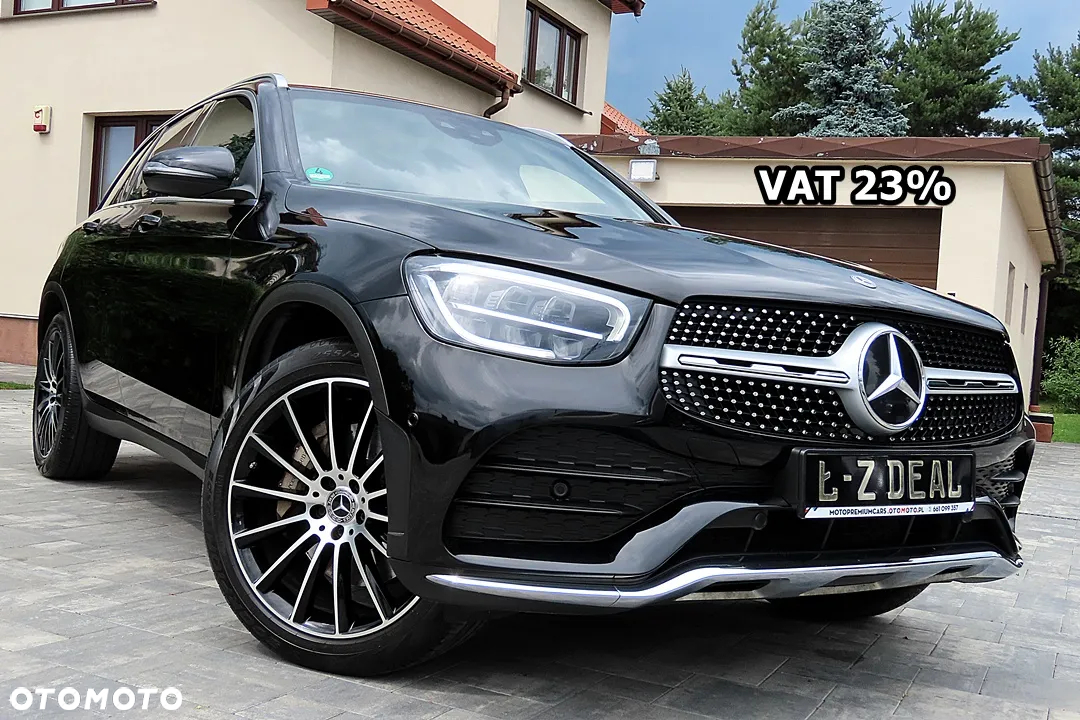 Mercedes-Benz GLC 300 d 4Matic 9G-TRONIC AMG Line - 2