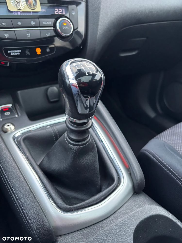 Nissan Qashqai 1.2 DIG-T N-Connecta - 13