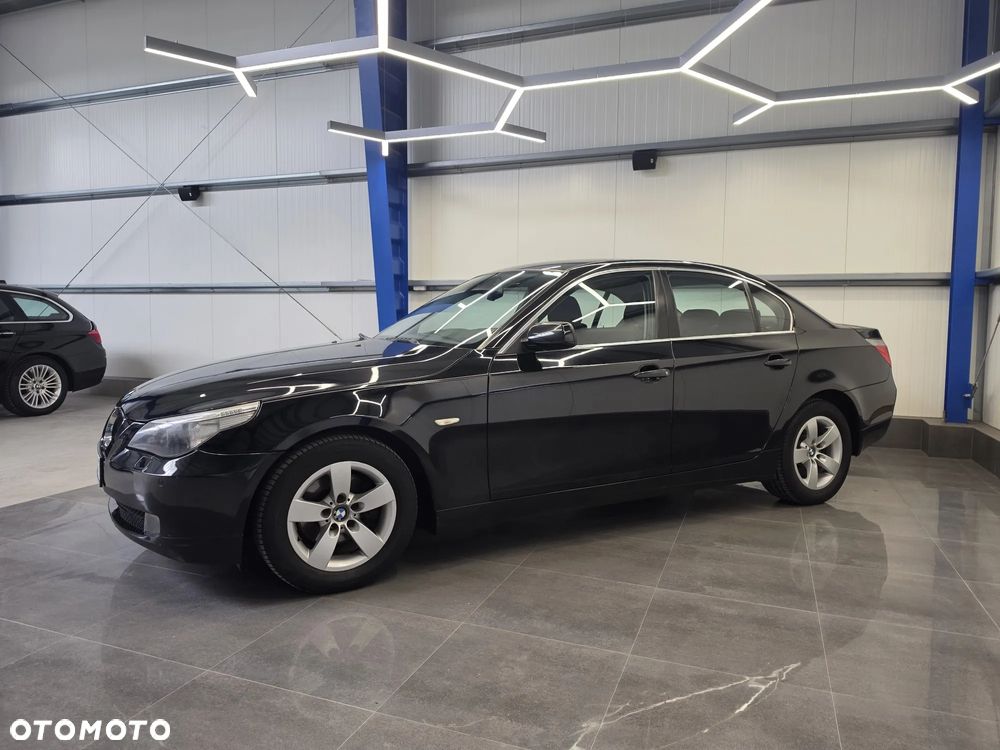 BMW Seria 5 520d Special Edition - 4