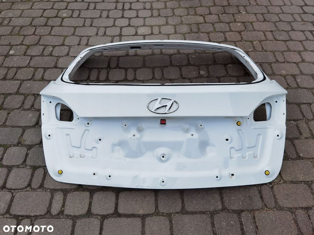 Klapa bagażnika Hyundai i40 Kombi 2011-17 - 6