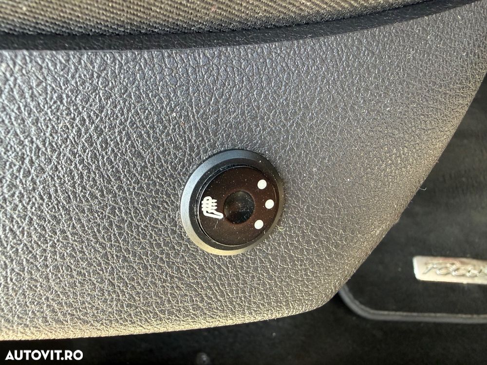 Ford Focus 1.5 TDCi DPF Start-Stopp-System Titanium - 16