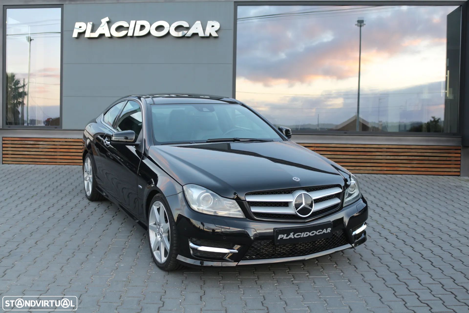 Mercedes-Benz C 250 d Coupe 9G-TRONIC AMG Line - 1