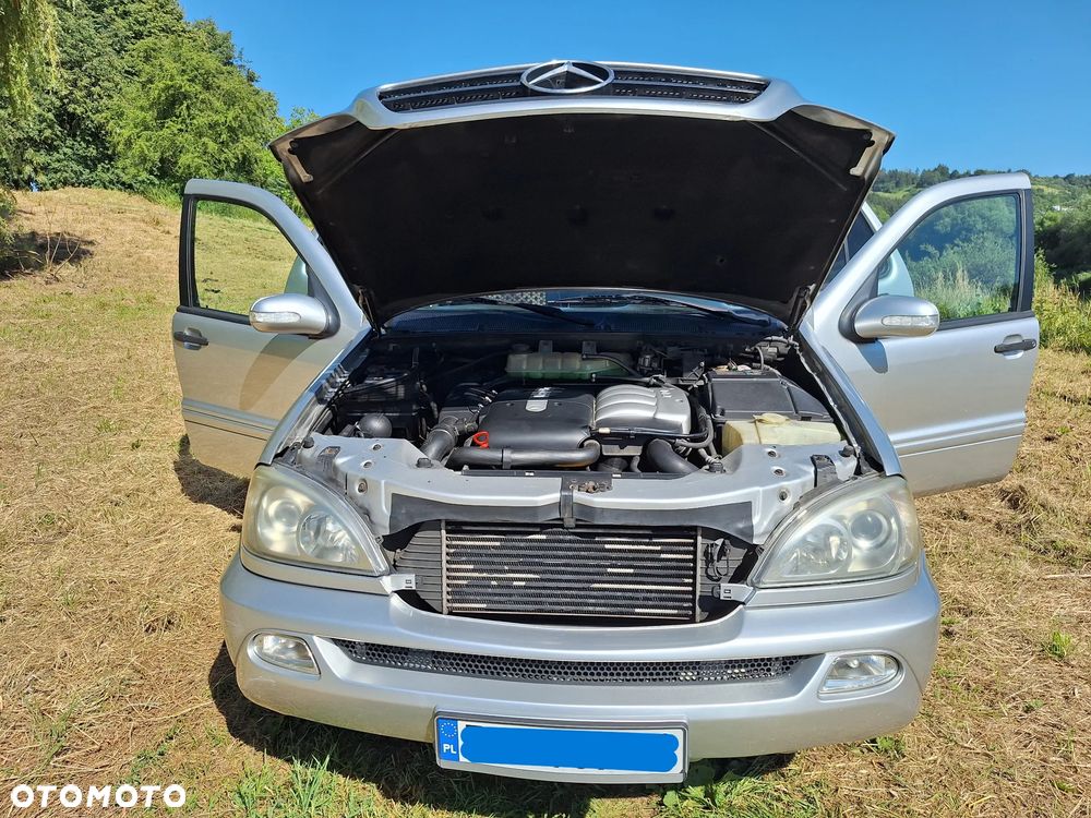 Mercedes-Benz ML - 8