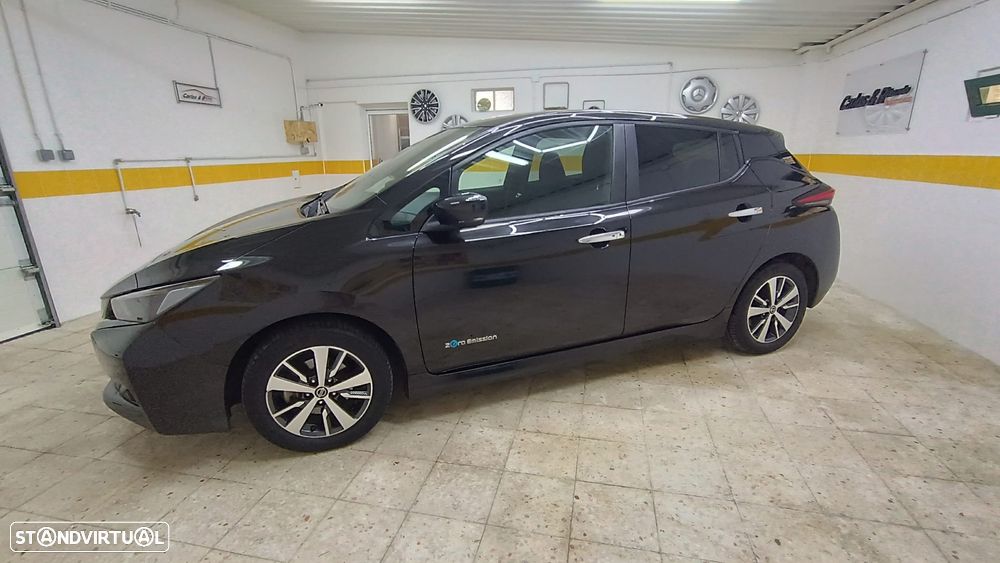 Nissan Leaf - 7