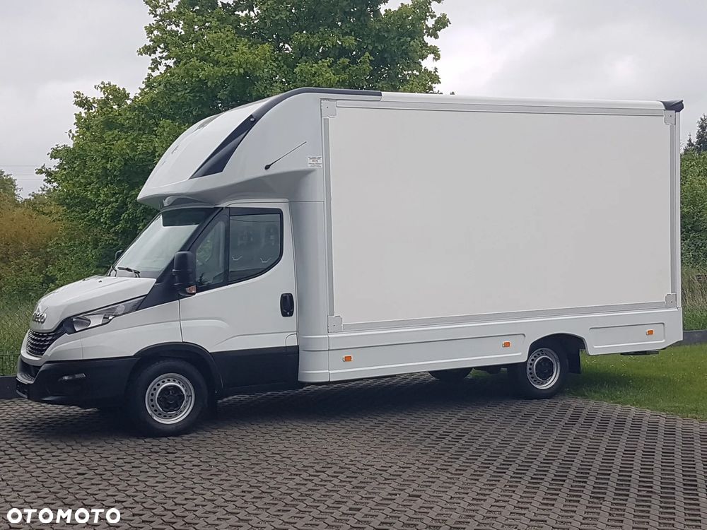 Iveco DAILY KONTENER NISKOPODŁOGOWY 4,43x2,23x2,42 SKLEP FOODTRUCK BAR KLIMA KONIOWÓZ KAMPER - 2