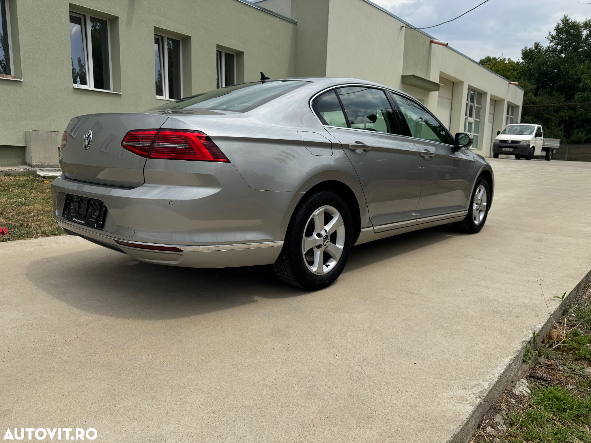 Volkswagen Passat Variant 1.4 TSI ACT (BlueMotion Technology) Highline - 3