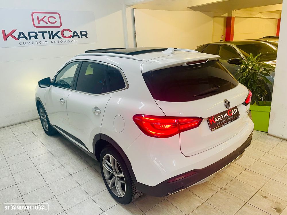 MG EHS 1.5 T-GDI Plug-in Hybrid Luxury - 9