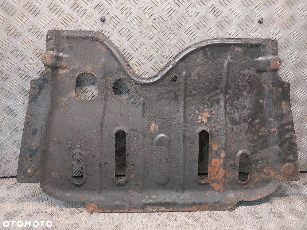 OSŁONA SILNIKA DOLNA DACIA SANDERO I 758909457R - 2