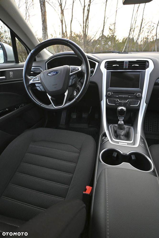 Ford Mondeo 2.0 TDCi Trend - 30