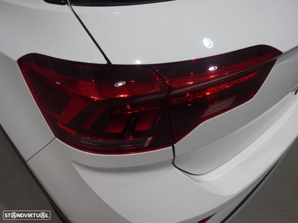 VW T-Roc 1.5 TSI Black Style DSG - 36