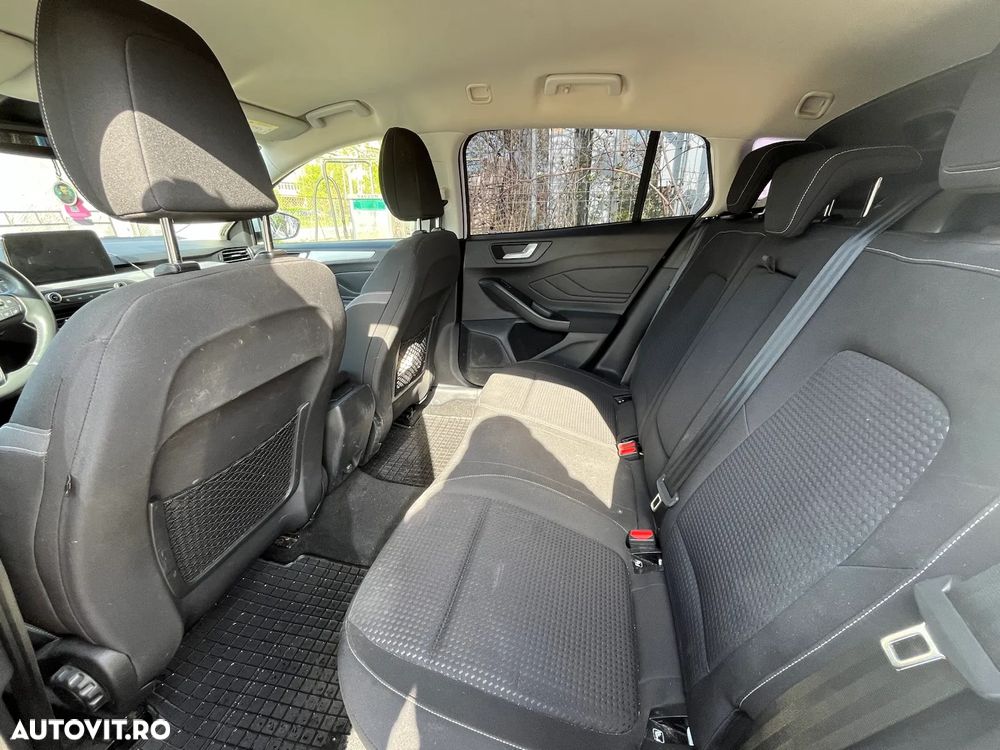 Ford Focus 1.5 EcoBlue Start-Stopp-System COOL&CONNECT - 7