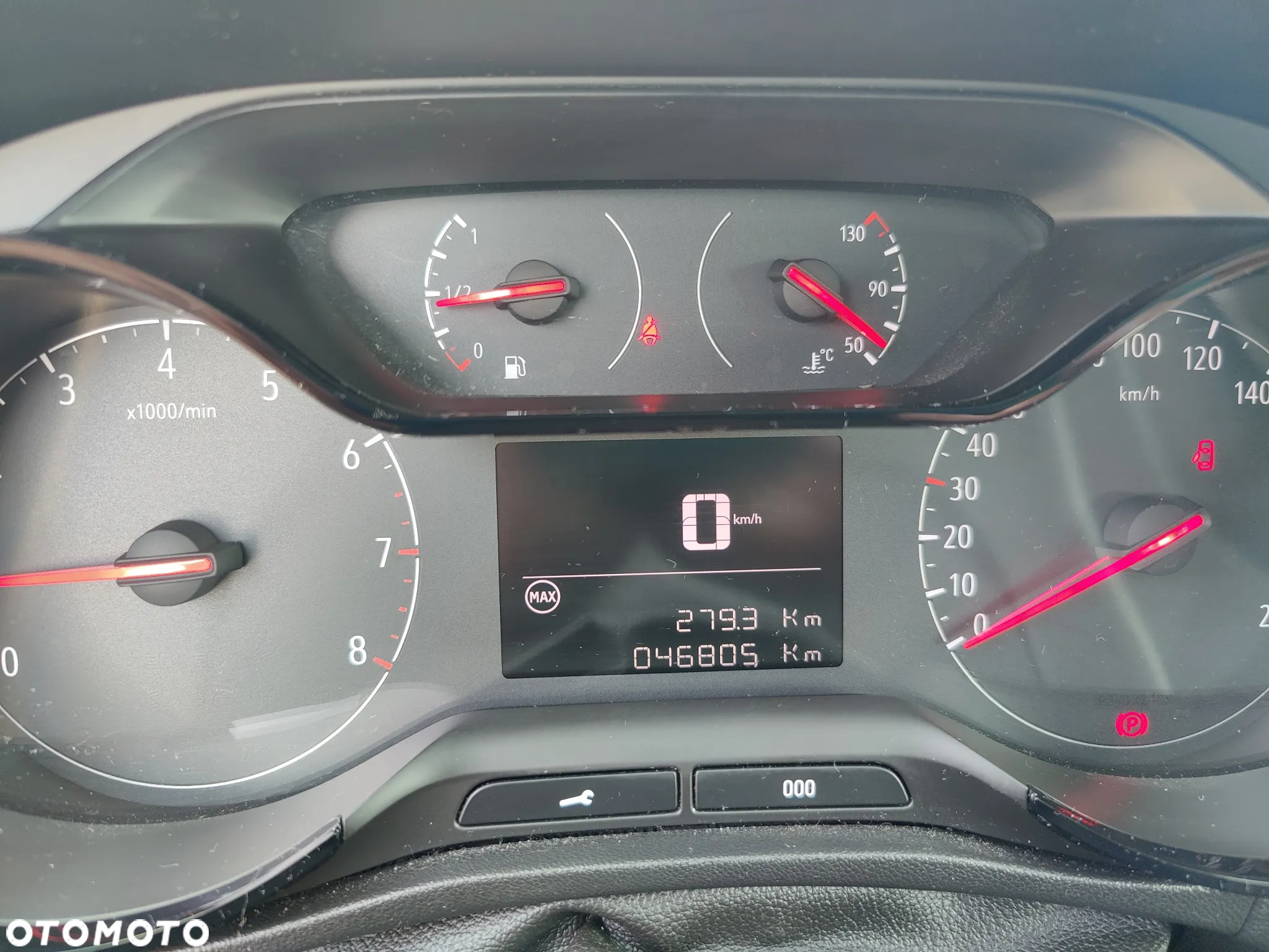 Opel Crossland X 1.2 T Action S&S - 16