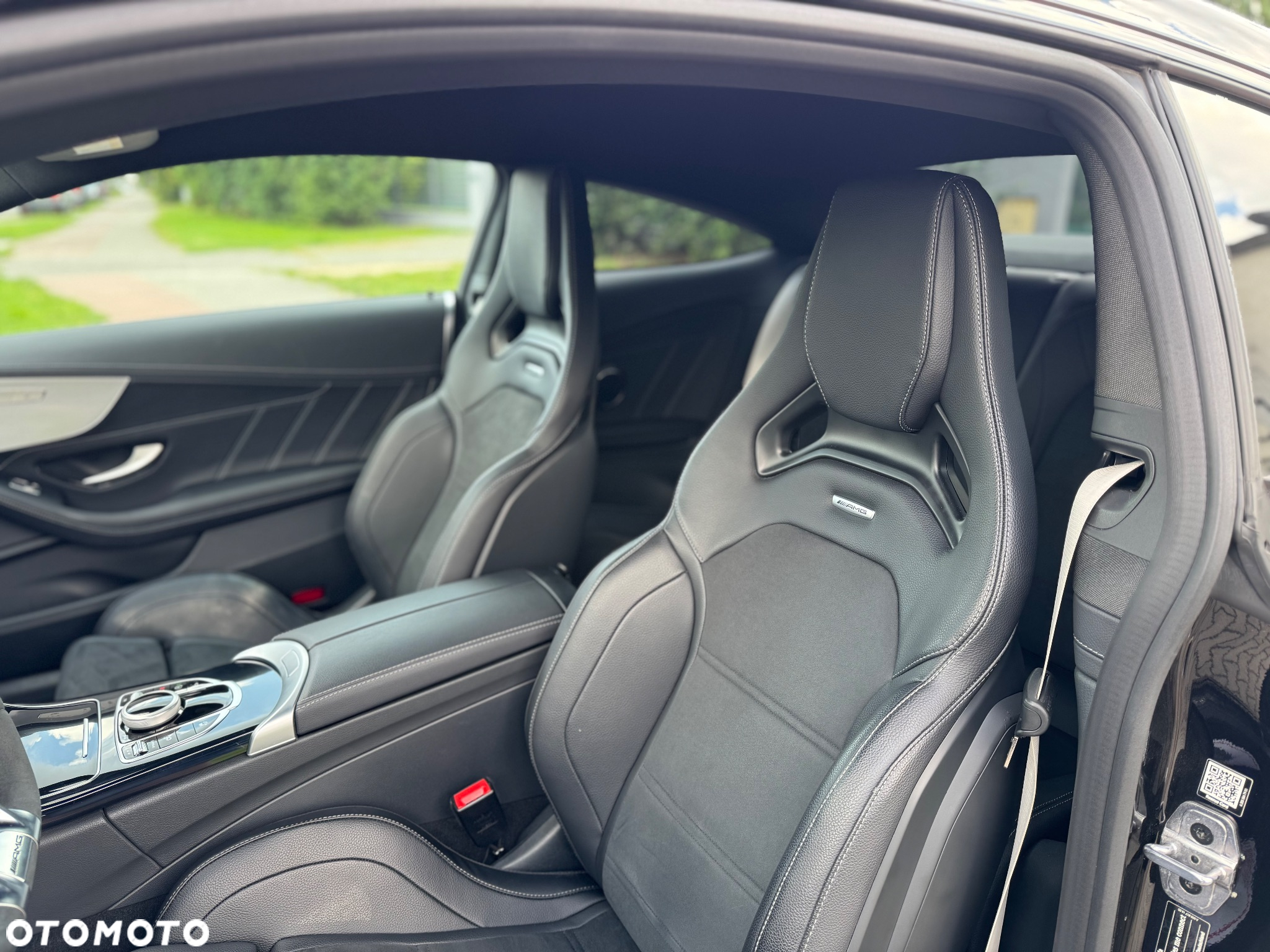Mercedes-Benz Klasa C AMG 63 S Coupe AMG Speedshift MCT 9G - 27